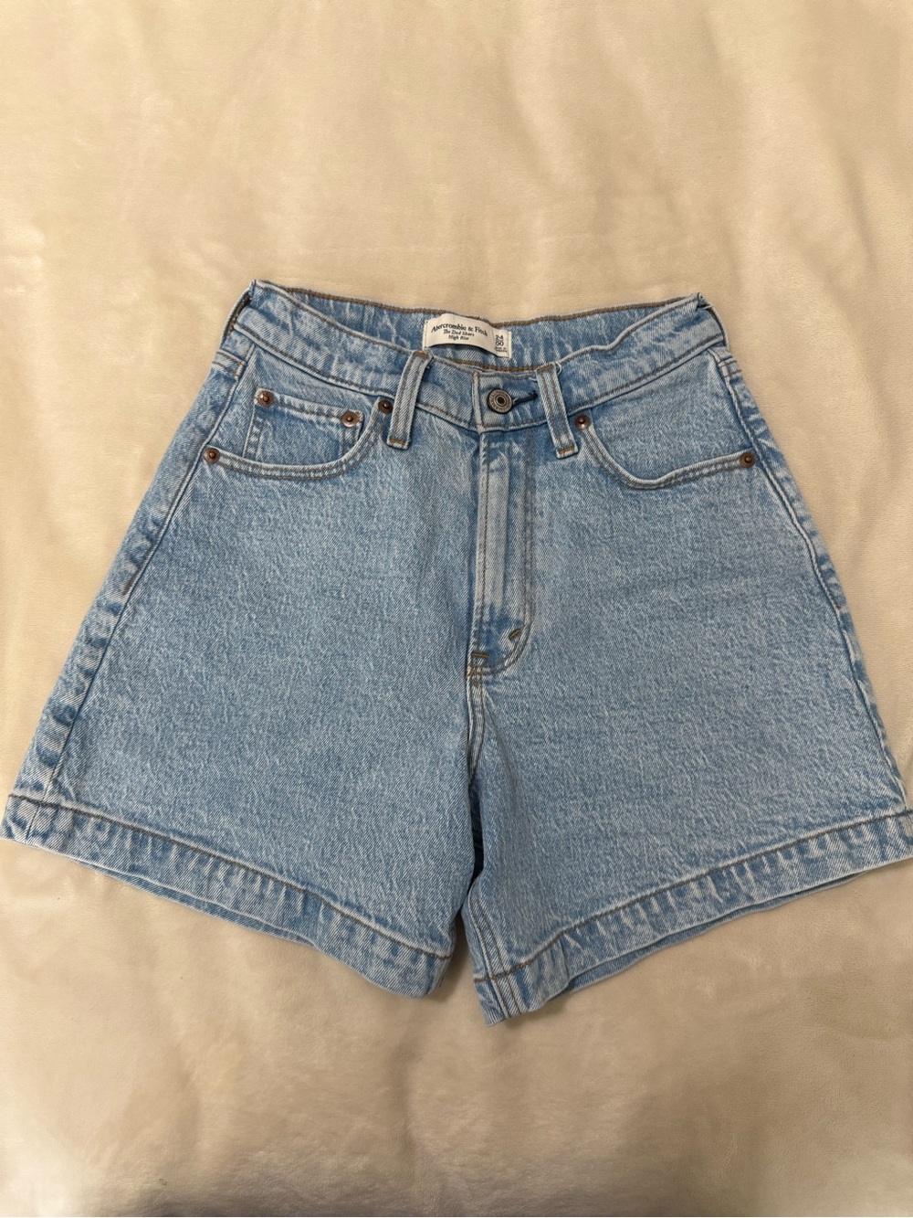 Abercrombie & Fitch Dad Shorts